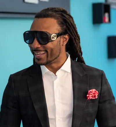Après la greffe capillaire, cheveux de type afro
